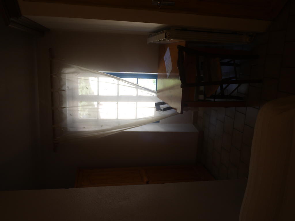 Auberge Des Seguins Buoux Kamer foto